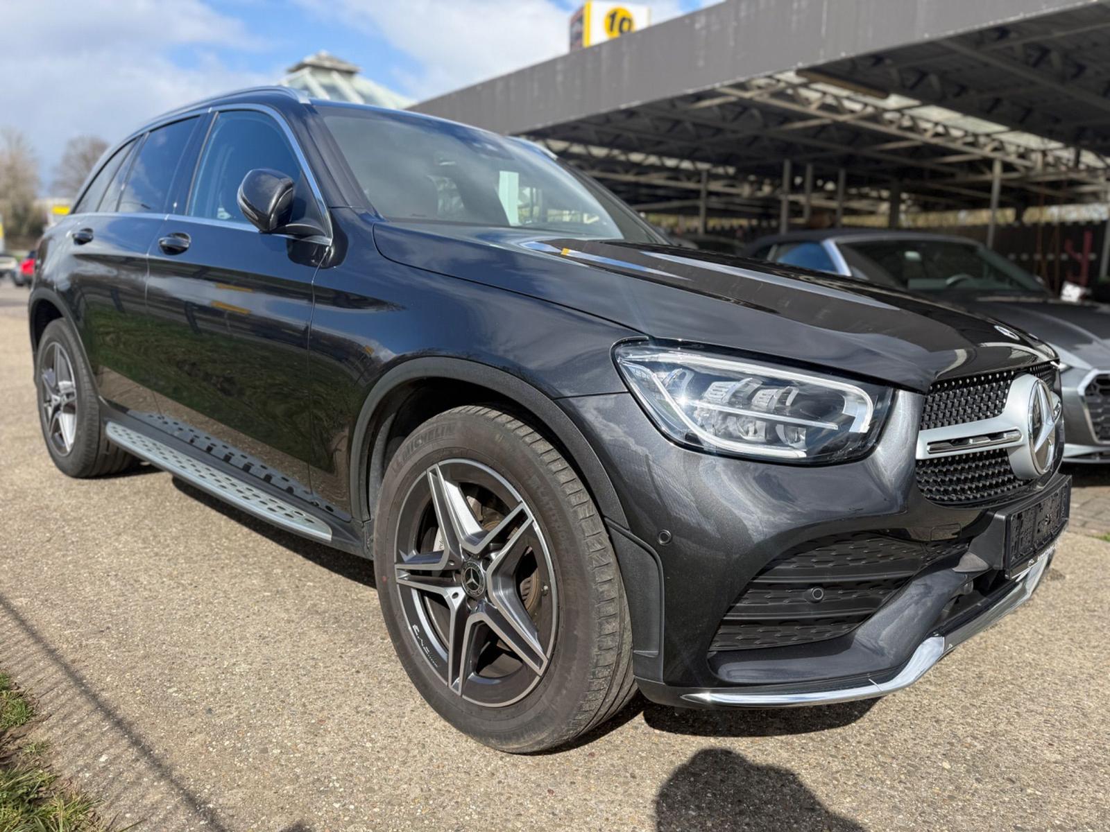 Mercedes-Benz GLC 400 d AMG 4M 1.HD/GARANTIE/DISTRONIC PRO