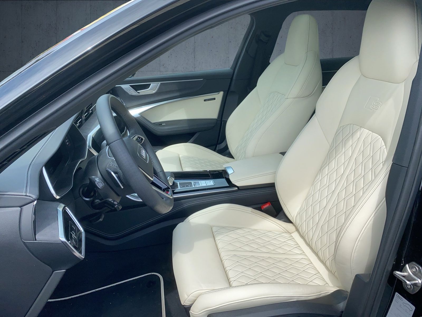 Audi S6 - Bild 10
