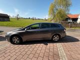Toyota Avensis Combi 2.0 Multidrive | AHK | 2 x Räder - gebrauchte Toyota Avensis aus dem Jahr 2010