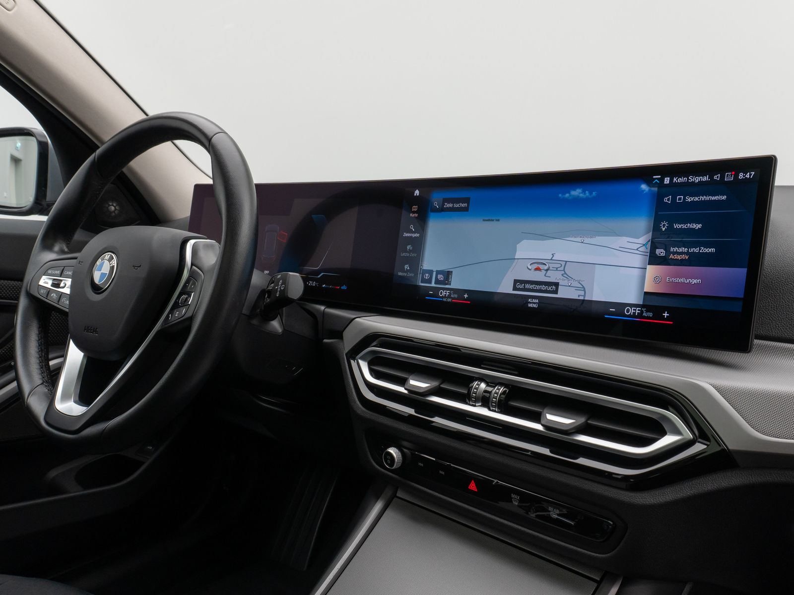 Fahrzeugabbildung BMW 320d Panorama DAB H/K Lordos Stop&Go PDC LED