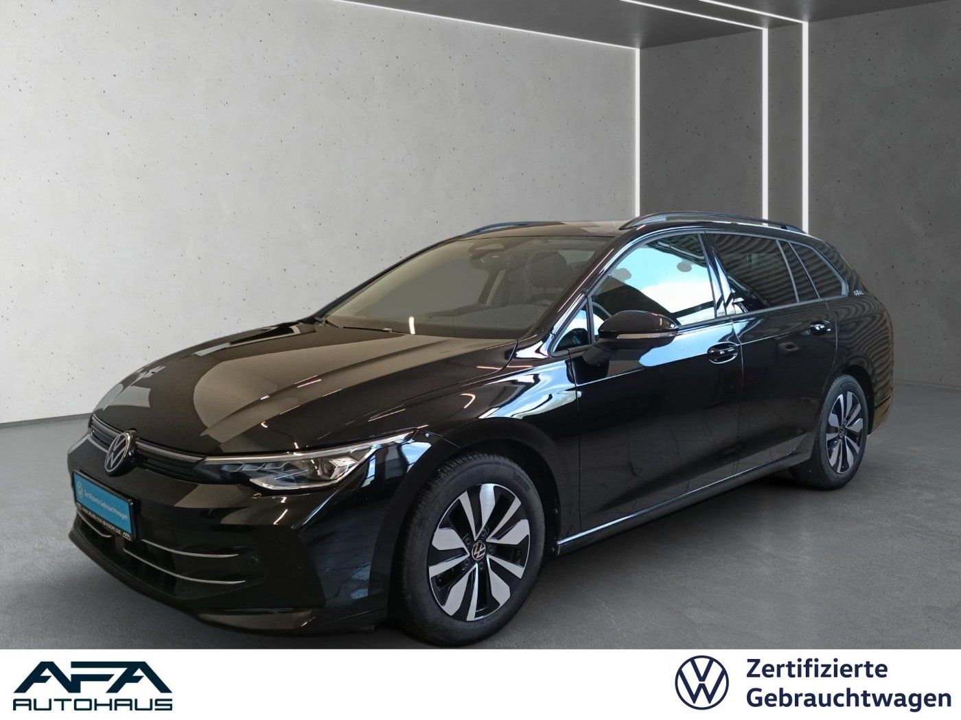 Volkswagen Golf VIII Variant 1.5 eTSI Goal DSG AHK*Navi*RFK