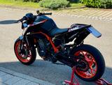 KTM 890 Duke R **Umbau** - KTM 890 DUKE