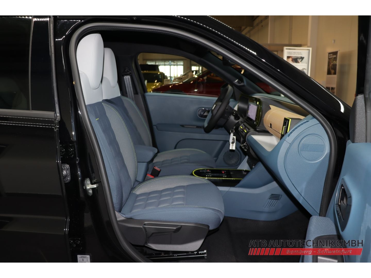 Fahrzeugabbildung Fiat Grande Panda Elektro 44kWh Batterie La Prima Win