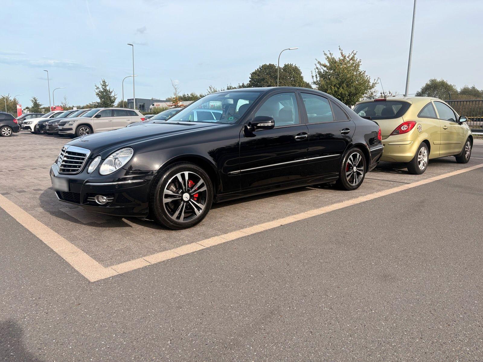 Mercedes-Benz E 220