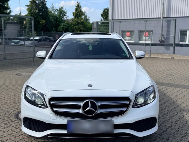 MERCEDES-BENZ Mercedes Benz E 350d 4Matic *Widescreen *M...