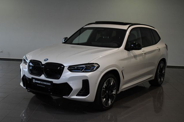 BMW iX3 Impressive M Sport Pano HUD ACC Leder Laser