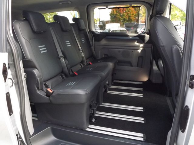 Tourneo Custom Bus Plug-in Hybrid 340 L2 Tourneo