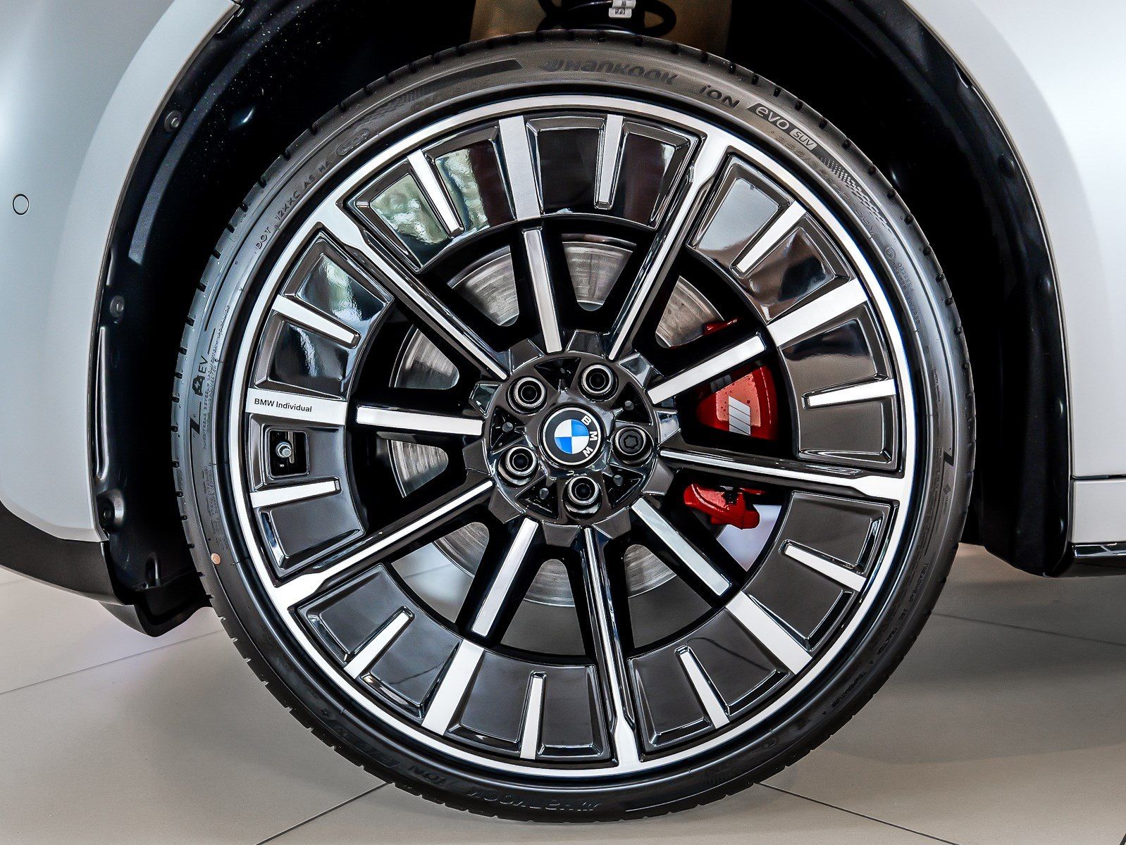 BMW iX3 - Bild 4