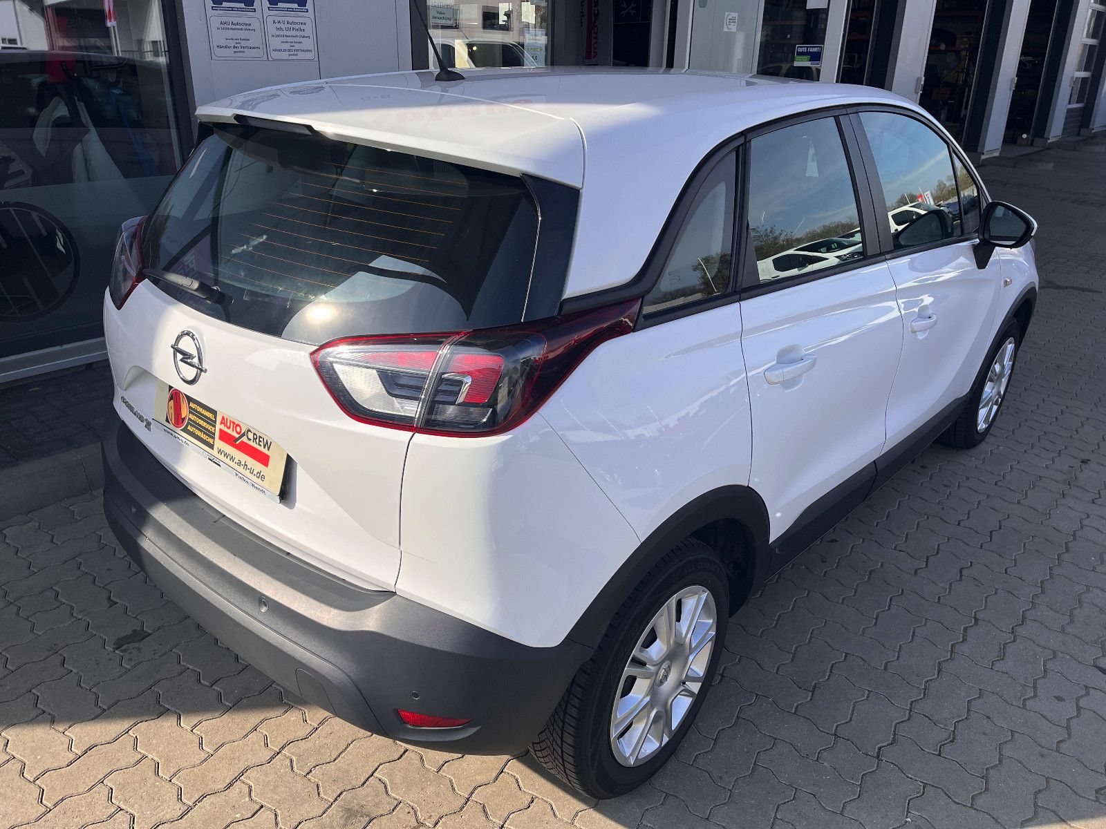 Fahrzeugabbildung Opel Crossland (X) 1.2
