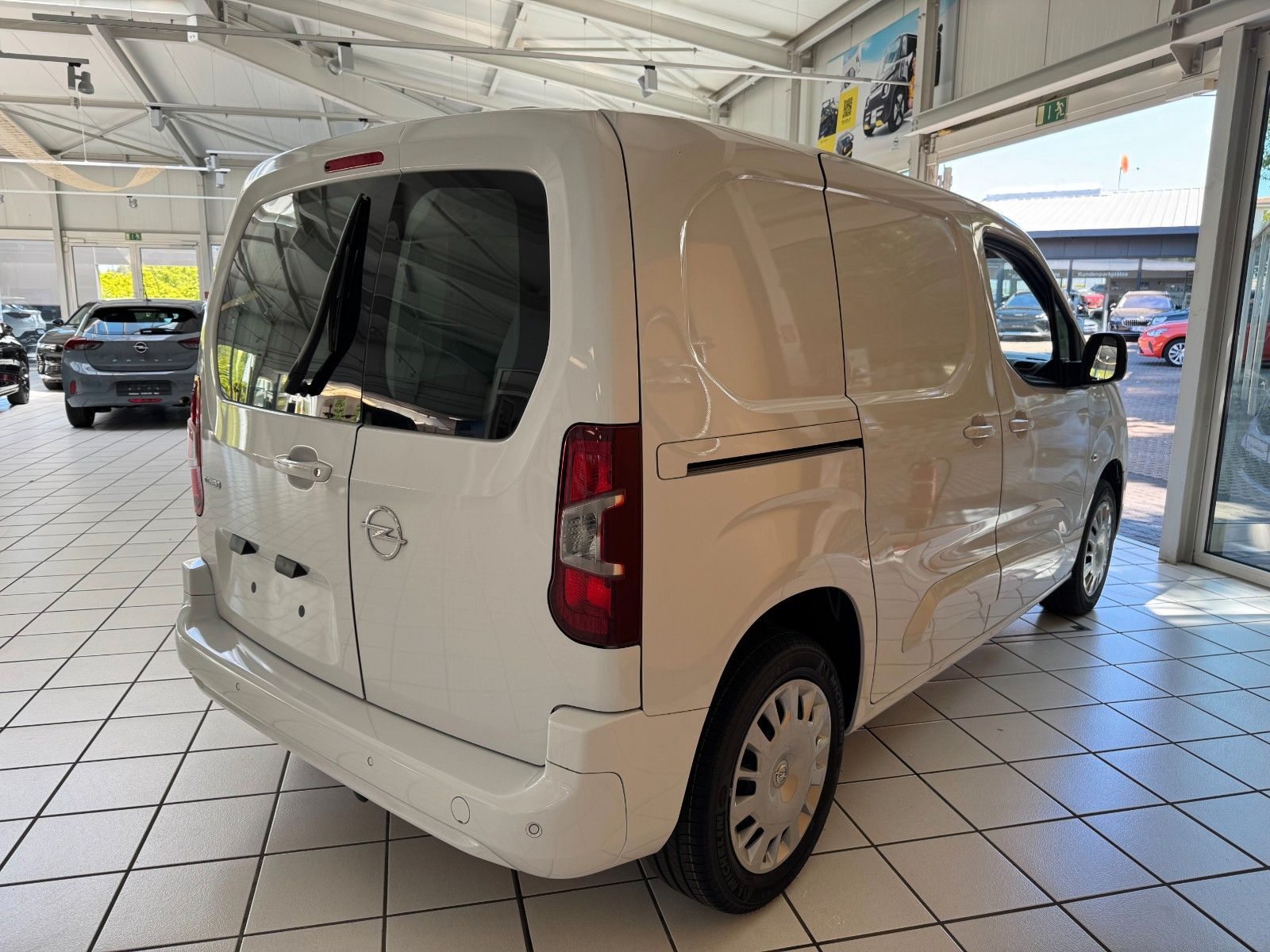 Opel Combo E Cargo Basis imagem 2