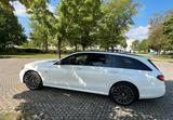 Mercedes-Benz E 300 de 4MATIC T Autom. -