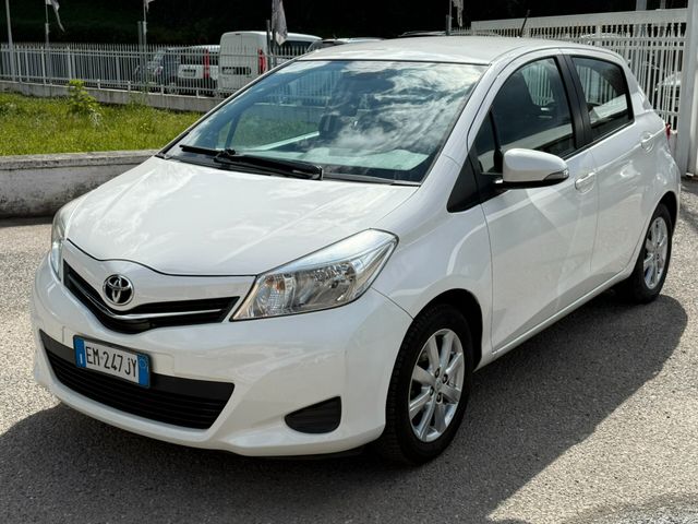 Toyota Yaris 1.0 5 porte Lounge