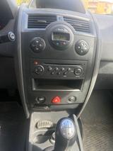 Renault Megane II Grandtour Avantage - Renault Megane aus 2008: Grandtour