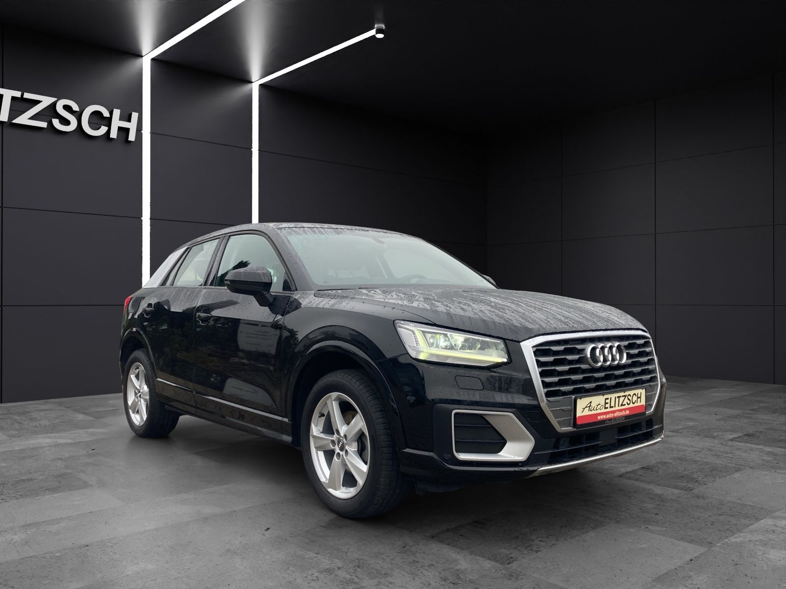 Fahrzeugabbildung Audi Q2 35 TFSI sport LED PDC APP SHZ
