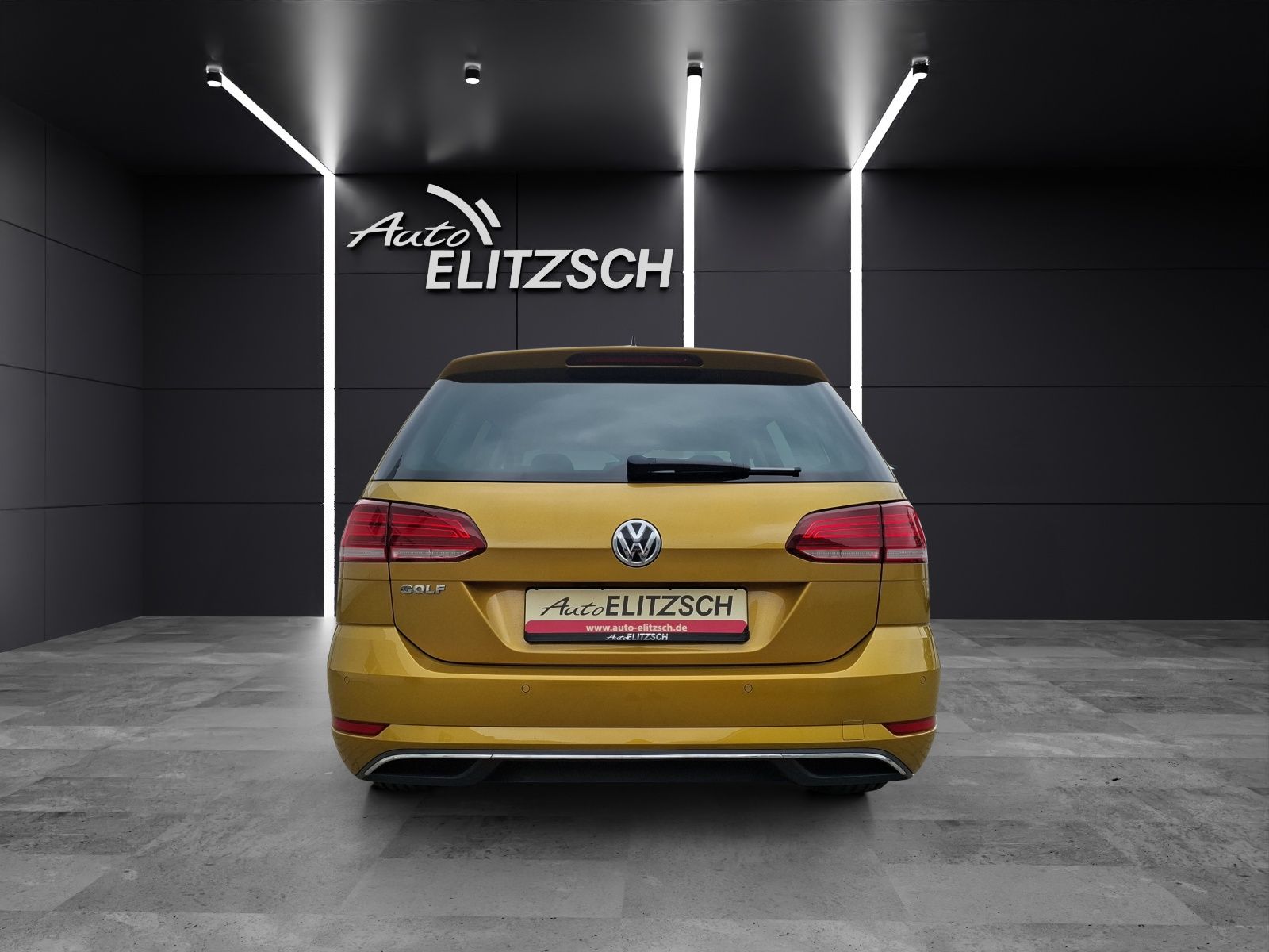 Fahrzeugabbildung Volkswagen Golf VII Variant TSI Join DSG LED AHK Navi ACC P