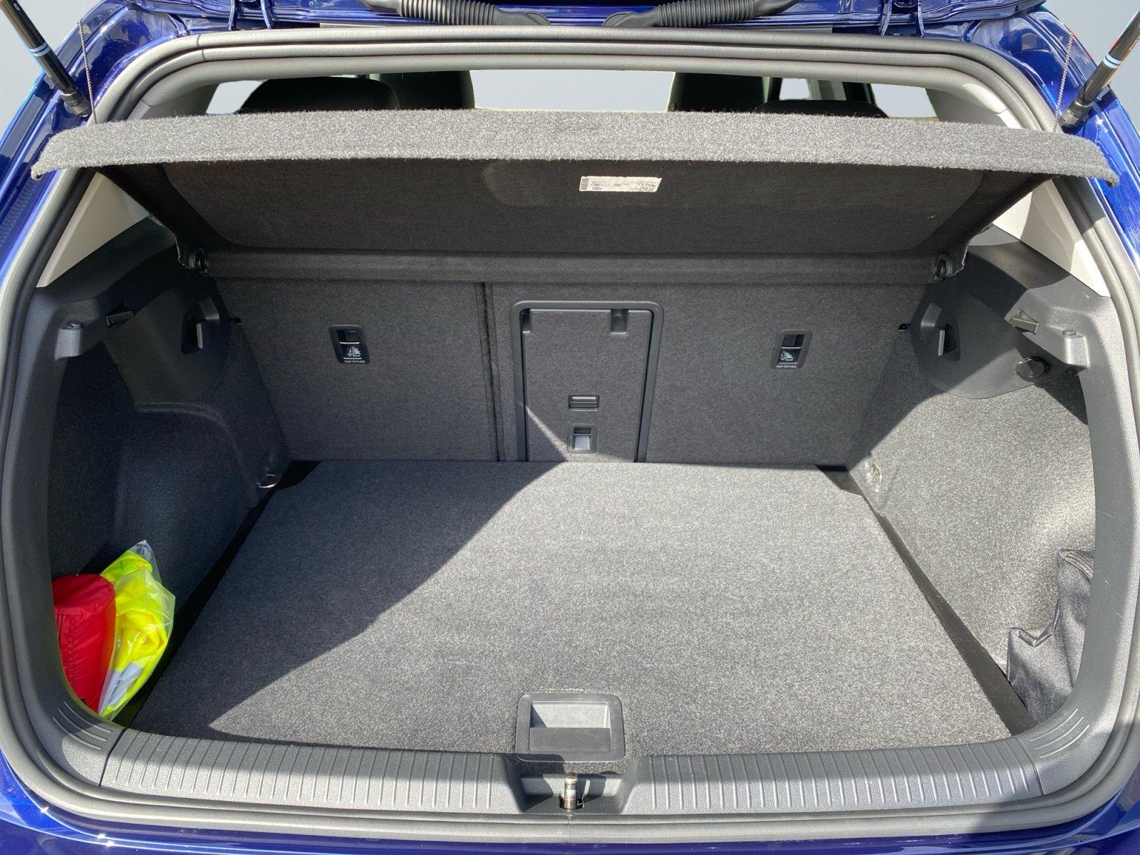 Volkswagen Golf VIII Life 2.0 TDI ACC+PDC+KAMERA+SHZ+DAB, миниатюра 14