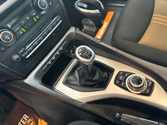 BMW X1 18 d xDrive *Navi*Pano*BiXenon*AHK*