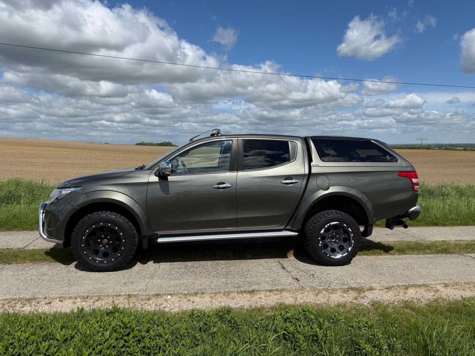 Mitsubishi L200