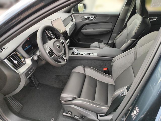 VOLVO XC 60 (Bild 15 von Array)