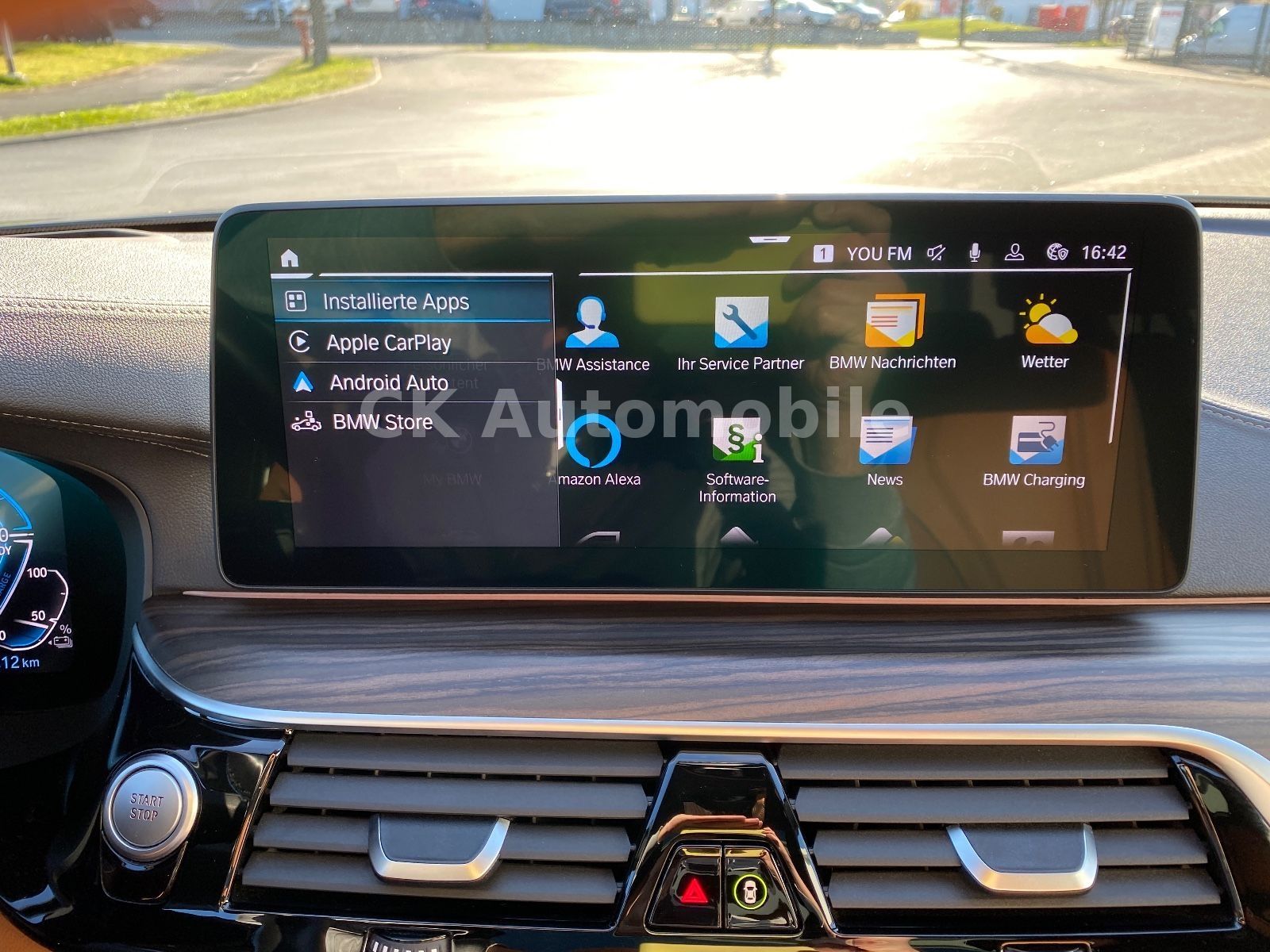 Fahrzeugabbildung BMW 545e Lim.xDrive Luxury Line/Laser/Navi/360°K/AHK