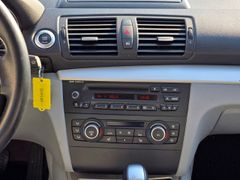 Fahrzeugabbildung 120 i Xenon Klimaautom SD SHZ ERST 43.000 KM !!!