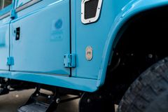 Fahrzeugabbildung Land Rover Defender 110 Td5 *Revale Design / 1 of 1*