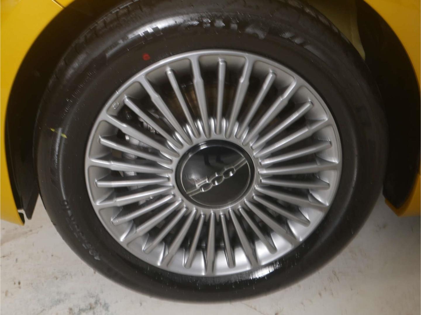 Fiat 500 Hybrid 1.0 Firefly Torino, миниатюра 9