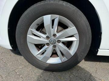 Volkswagen Polo - 10