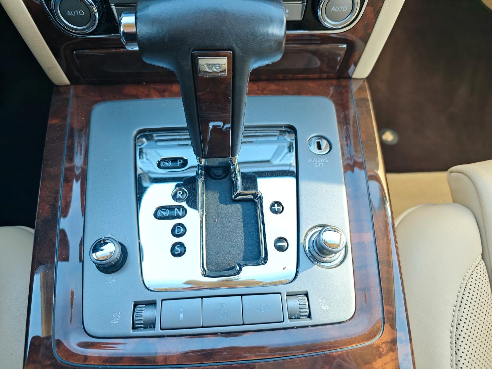 Volkswagen Phaeton V6 TDI 5-Sitzer *4Motion *VOLLAUSTATUNG*
