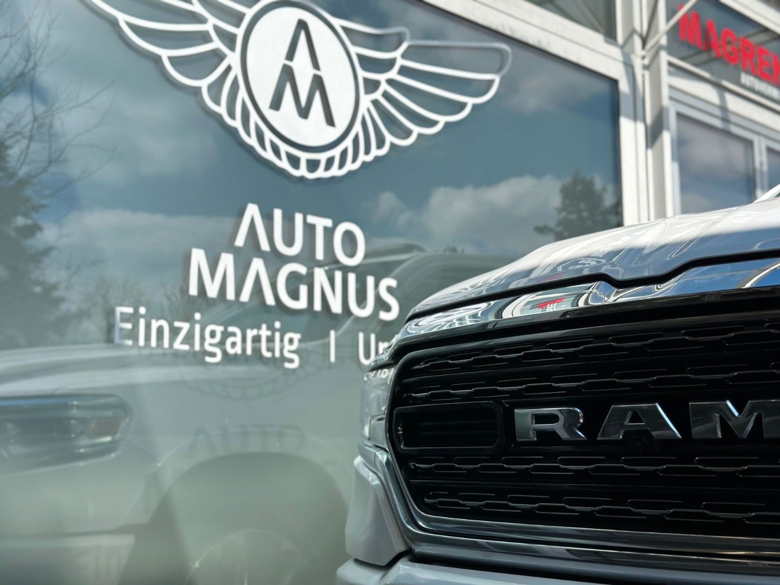 Fahrzeugabbildung Dodge RAM 1500 TRX 6.2 V8 *KOMPR."V-Max"24 Zoll*Bügel