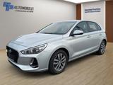 Hyundai i30 1.6 CRDi Trend - Hyundai i30: Crdi