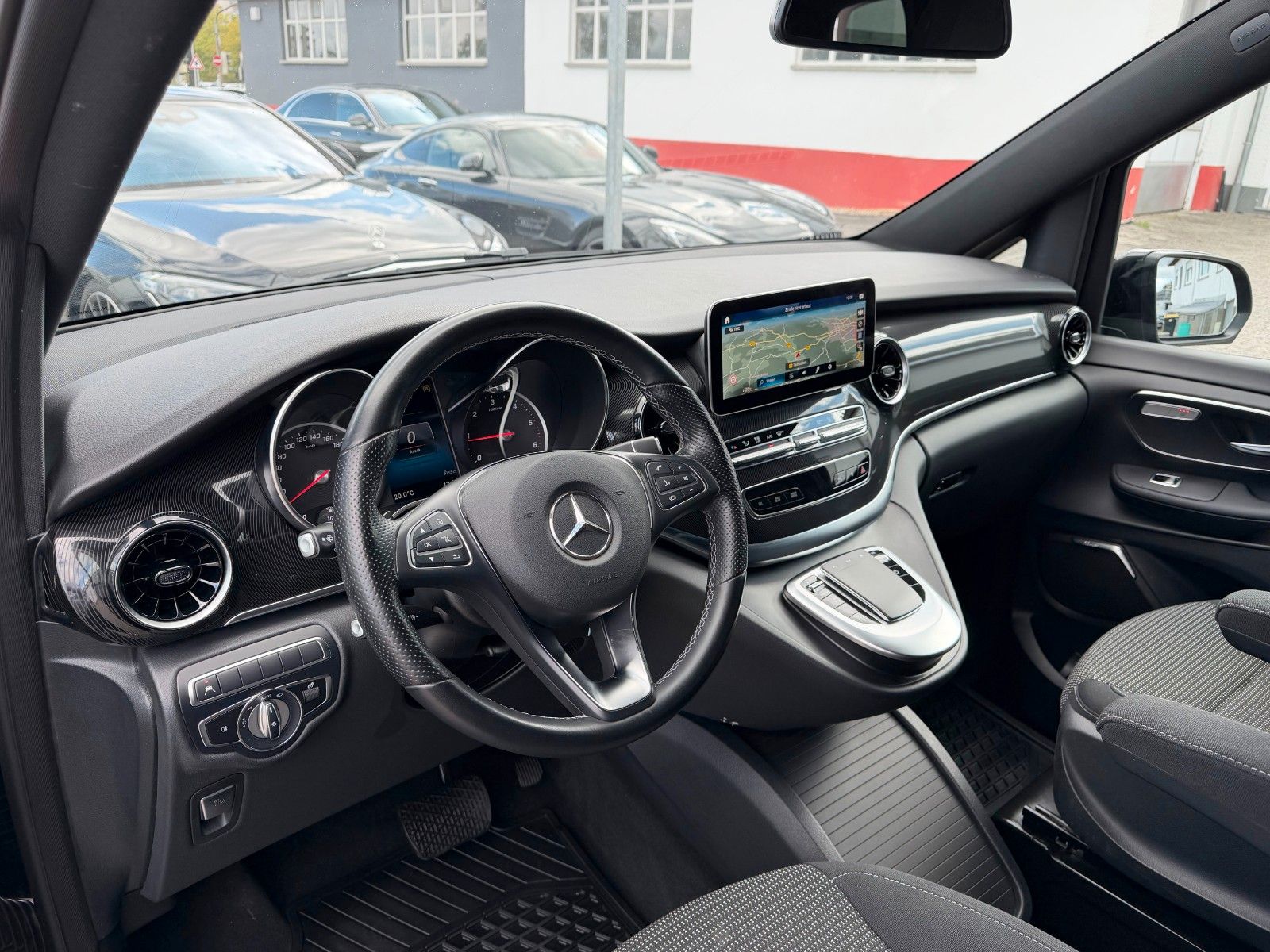 Mercedes-Benz V 300d Lang Avantgarde AHK Standhz BURM Sport-P foto 2