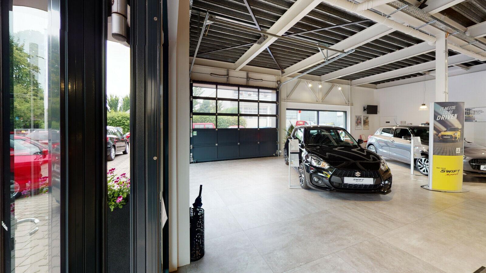 showroom-image-bottom
