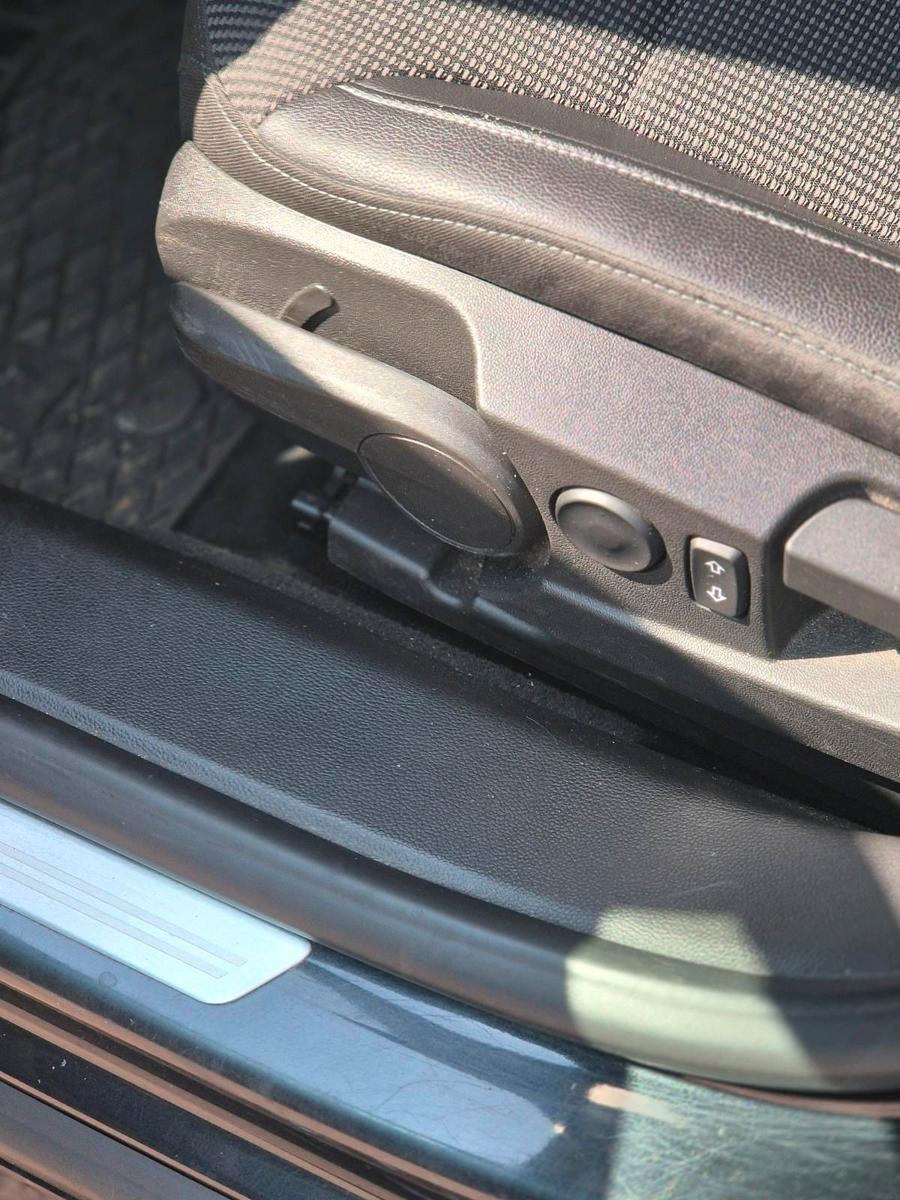 Opel Insignia 2013 — photo 11