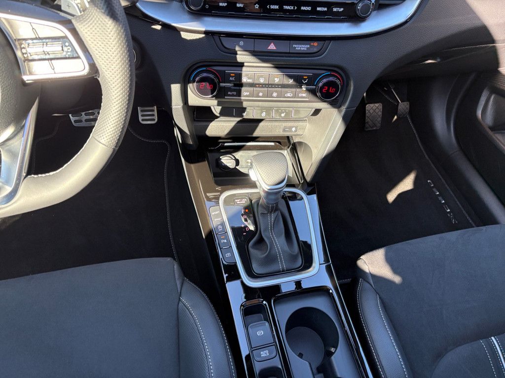 Fahrzeugabbildung Kia XCEED 1.5T 140 DCT7 GT LINE Fahrschule LEDER GLA