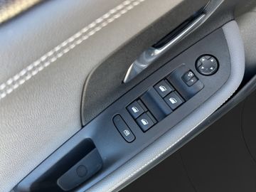 Opel Mokka 1.2 Turbo Elegance KAMERA LED PDC CARPLAY