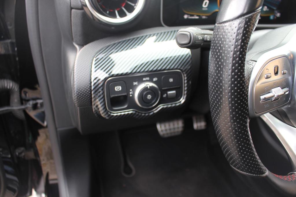 Mercedes-Benz A 35 AMG