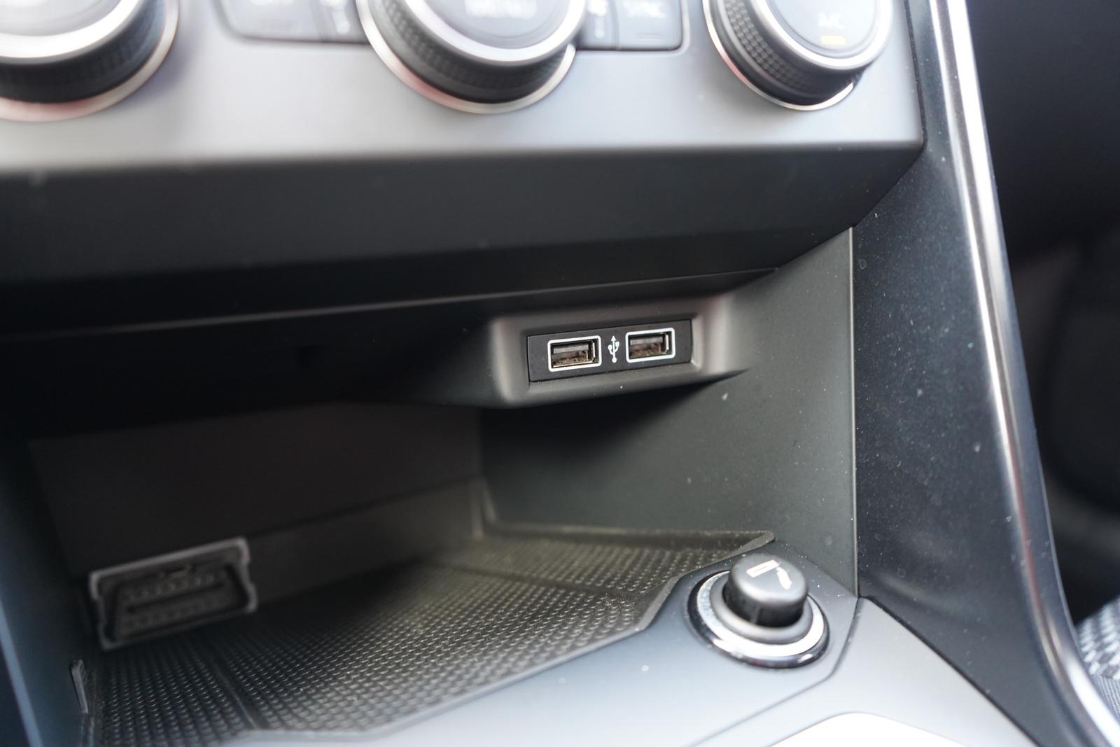 Volkswagen T-Roc 1.0 Basis Sitzheizung Klimaaut. DAB PDC, миниатюра 18