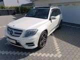 Mercedes-Benz GLK 350 4MATIC AMG Pano AHK 8-fach ALU - Mercedes-Benz GLK 350 von privat