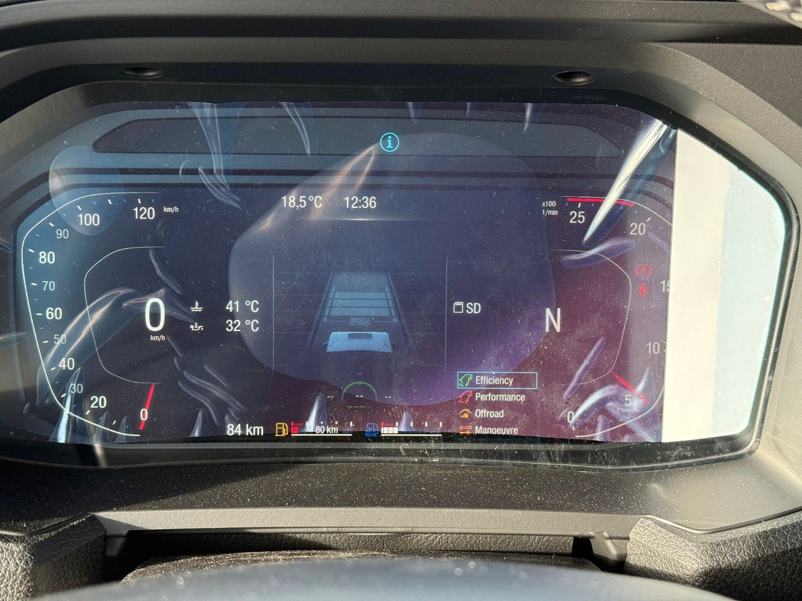 Fahrzeugabbildung MAN TGX 18.520 BL 4x2H Kommunal Hydr. Winterdienst