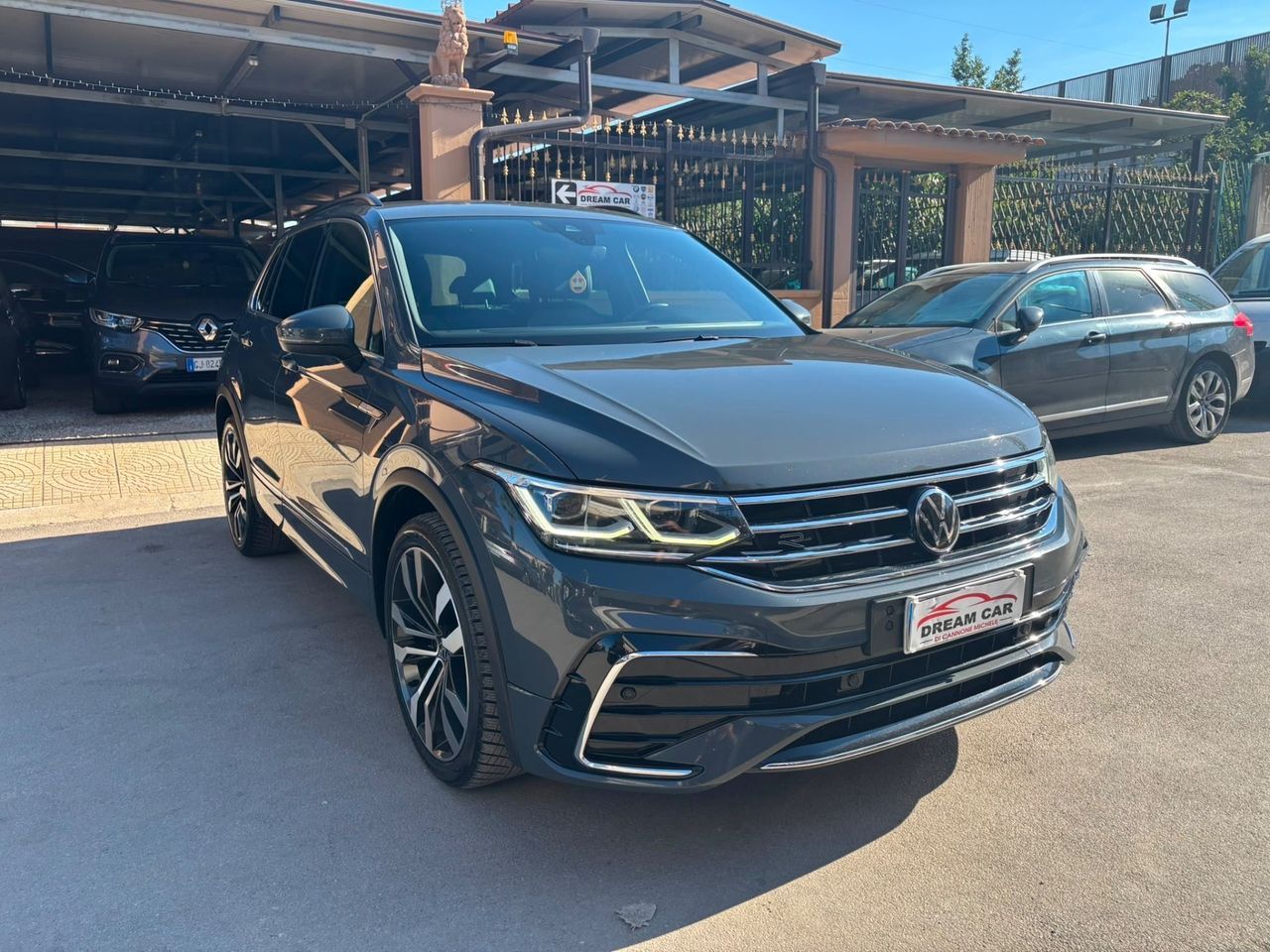Volkswagen Tiguan 2.0 TDI 150 CV SCR DSG R-Line imagem 3