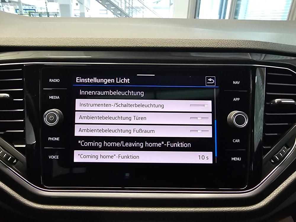Volkswagen T-Roc Sport Navi,Pano-Dach,Kamera,LED,PDC,SH, миниатюра 13