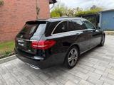 Mercedes-Benz 250 - Mercedes-Benz 250 mit Diesel-Antrieb