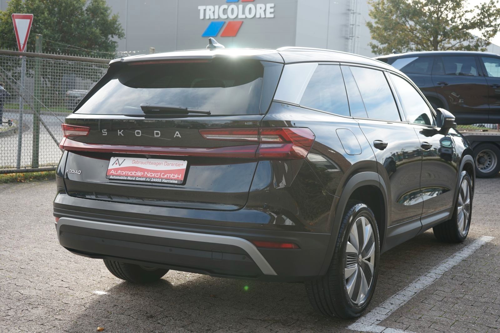 Fahrzeugabbildung SKODA Kodiaq 1.5 TSI Selection 7 Sitzer*Kam*Acc*Pano