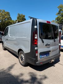 Opel Vivaro - 5