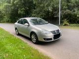 Volkswagen Auto VW Jetta 1.4 TSI - gebrauchte VW Jetta aus dem Jahr 2010