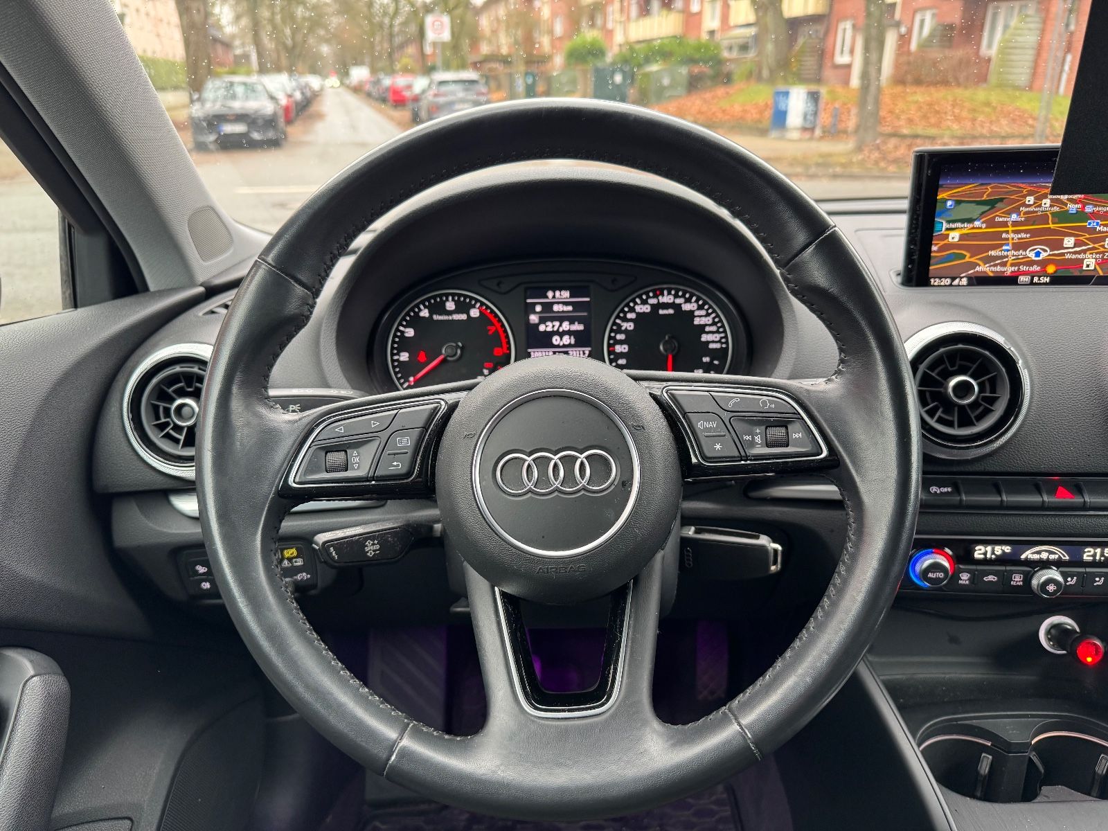 Fahrzeugabbildung Audi A3 Sportback sport*XENON*KLIMA*SHZ