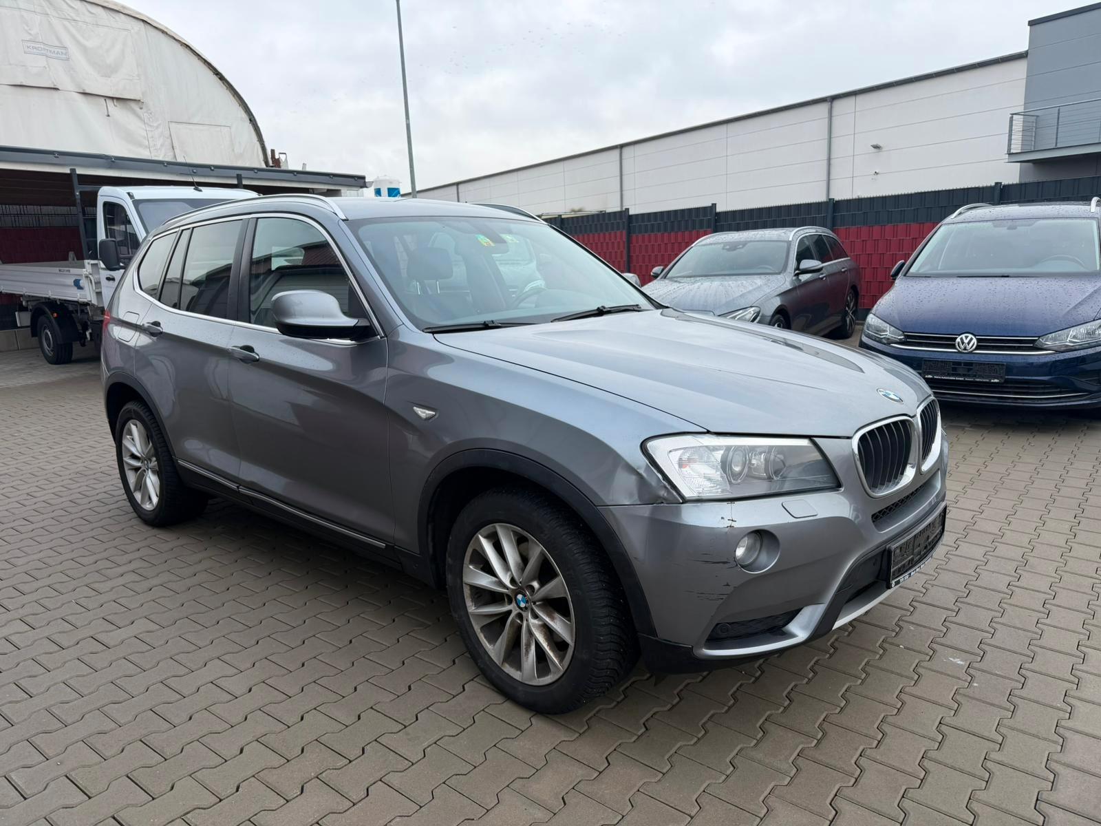 BMW X3 xDrive 20 d*BI-XENON*AHK*