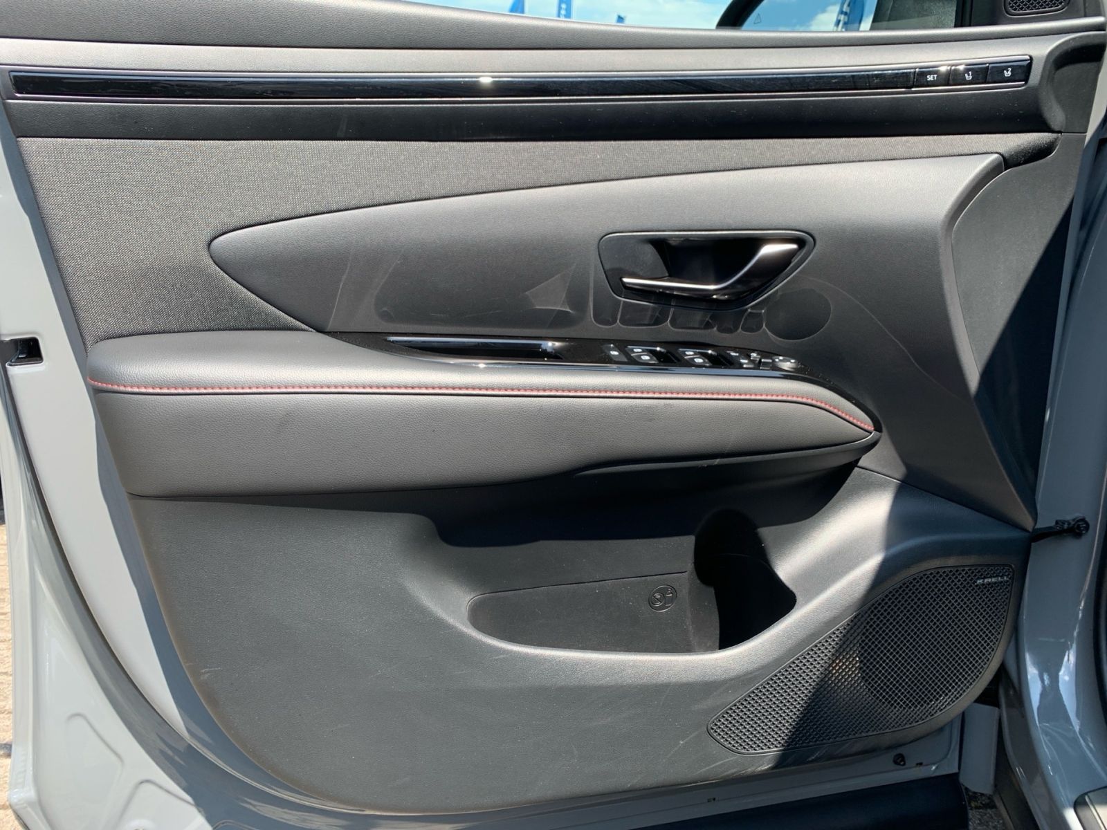 Fahrzeugabbildung Hyundai TUCSON 1.6 T-GDI N Line Hybrid 4WD PanDach 360