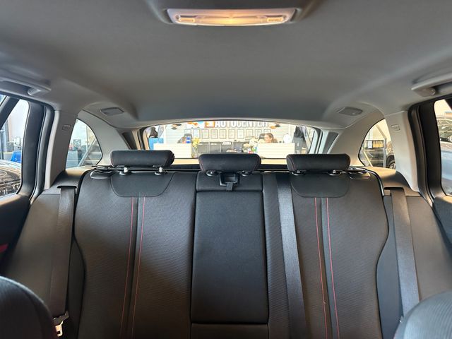 MYAUTOCENTER – Gebraucht- und Jahreswagen mit Werkstattservice in Pfaffenhofen BMW 318 *SPORT LINE*TEMPO*LED*AHK*NAVI*PDC*